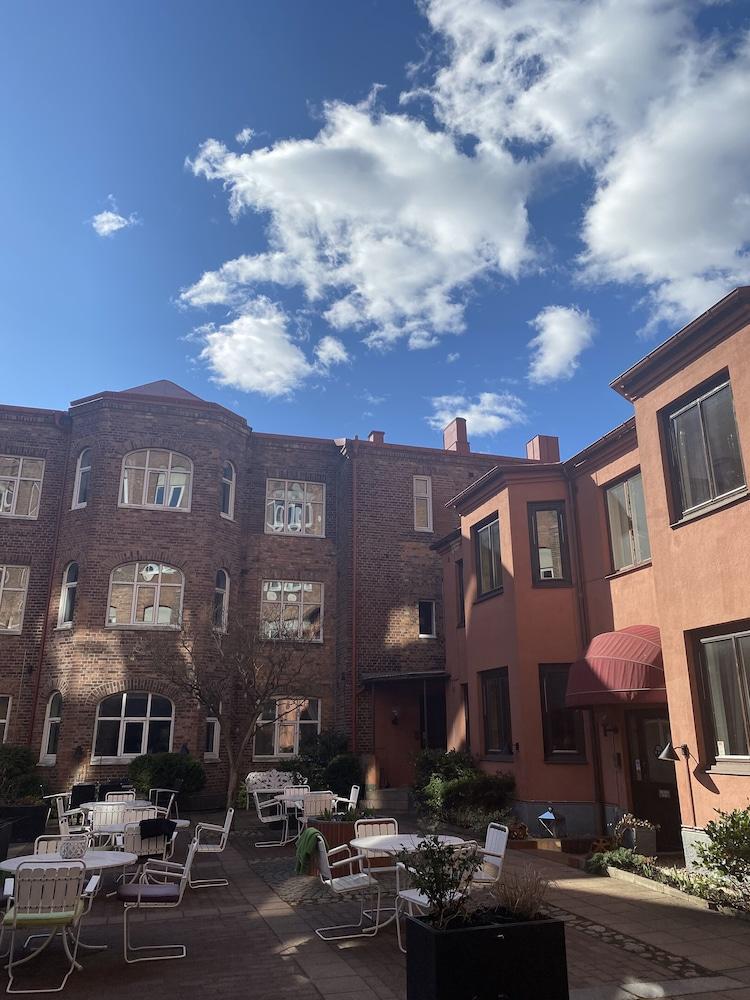 Home Hotel Norre Park Χάλμσταντ Εξωτερικό φωτογραφία