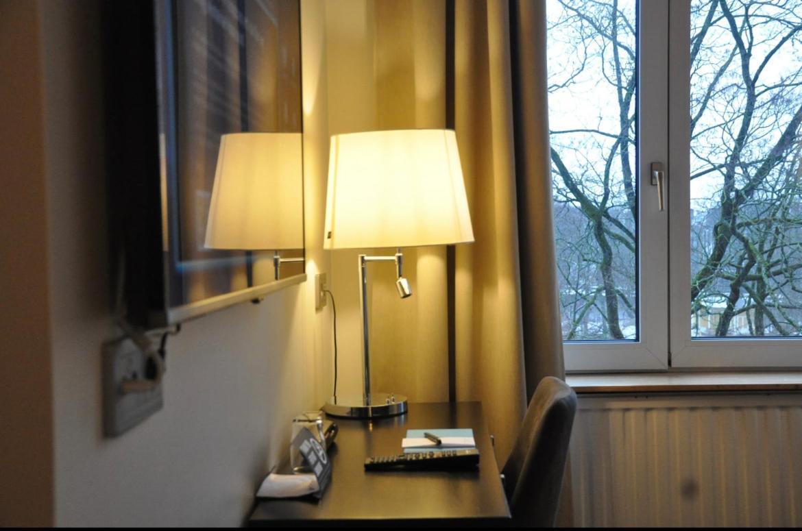 Home Hotel Norre Park Χάλμσταντ Εξωτερικό φωτογραφία