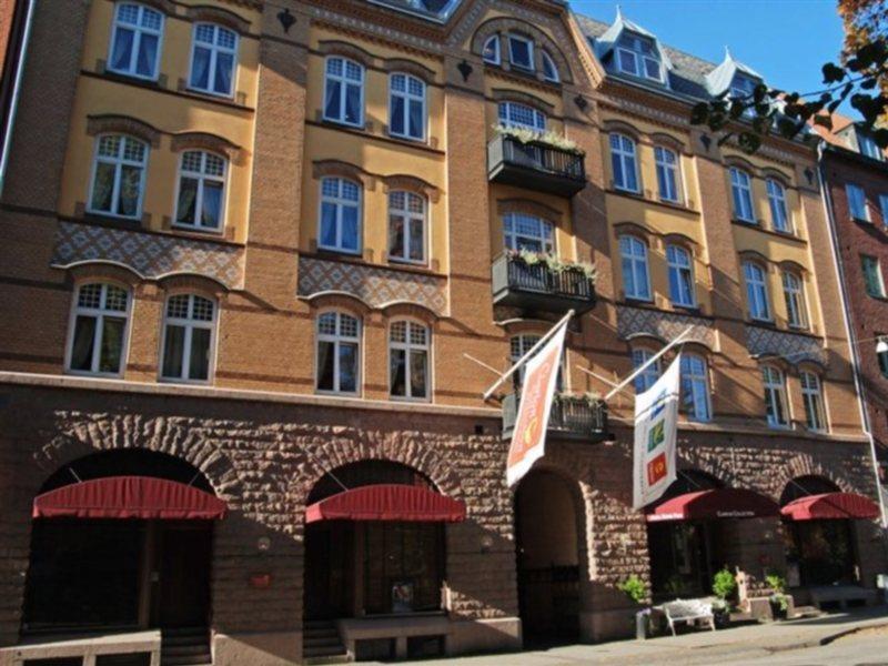 Home Hotel Norre Park Χάλμσταντ Εξωτερικό φωτογραφία